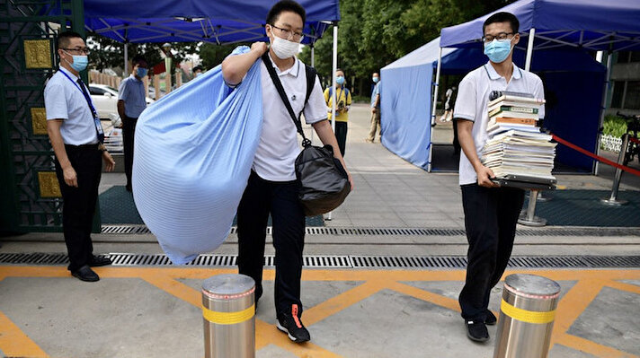 Koronavirüsün ortaya çıktığı ülke olan Çin'de ikinci dalga korkusu yaşanıyor.