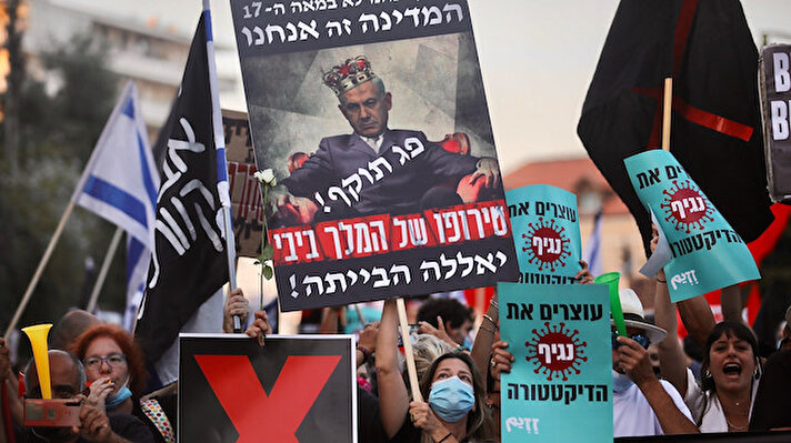 Kovid-19 salgınında ikinci dalganın etkisine giren ve işsizliğin yüzde 21’e çıktığı İsrail’de Başbakan Netanyahu karşıtı gösteriler artarak devam ediyor.