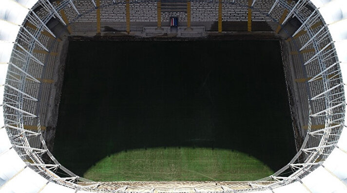 Sarıçam ilçesinde Toplu Konut İdaresi Başkanlığı (TOKİ) tarafından yapımına 2014 yılında başlanan UEFA standartlarındaki 33 bin kişi kapasiteli yeni stadyumda sona gelindi. 