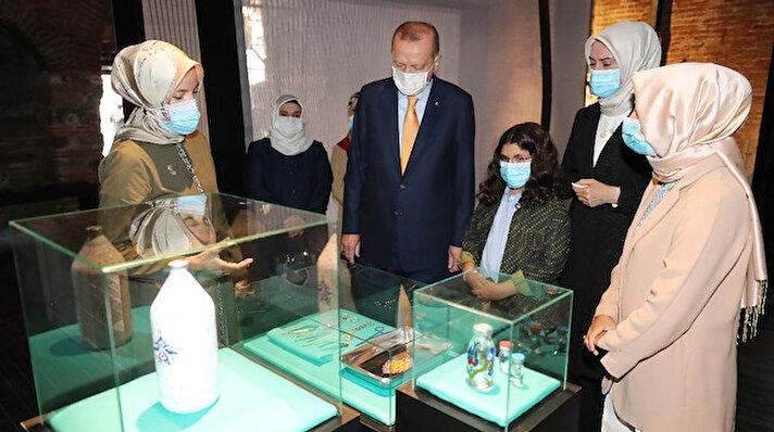 Cumhurbaşkanı Recep Tayyip Erdoğan Kısıklı’daki evinden çıkarak Topkapı Sarayı Darphane-i Amire binasına geldi. 