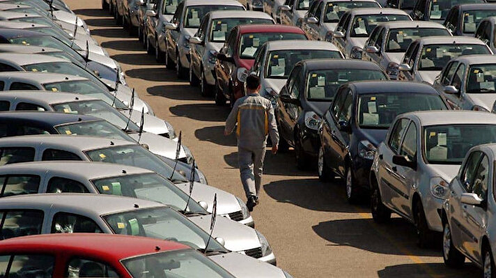INDICATA'nın ikinci el online pazar raporundan derlediği verilere göre, ağustos ayında Türkiye ikinci el online binek ve hafif ticari araç pazarında 224 bin 523 adet satış gerçekleşti. 