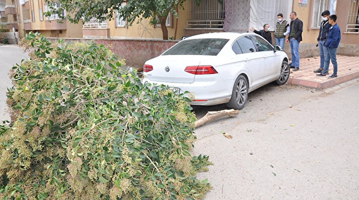 Kaza Gaziantep’in İslahiye İlçesi Atatürk Mahallesi Fatih Caddesi’nde meydana geldi. 