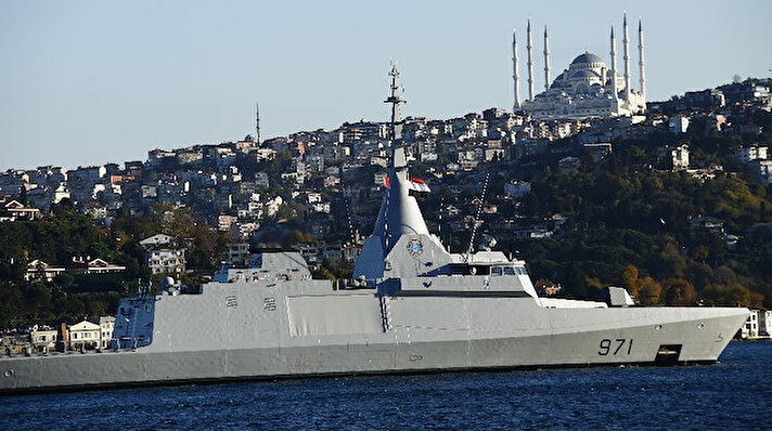 Mısır Donanması’na ait 971 borda numaralı savaş gemisi ’El Fateh’ saat 15.30 sıralarında Karadeniz’den İstanbul Boğazı’na giriş yaptı.