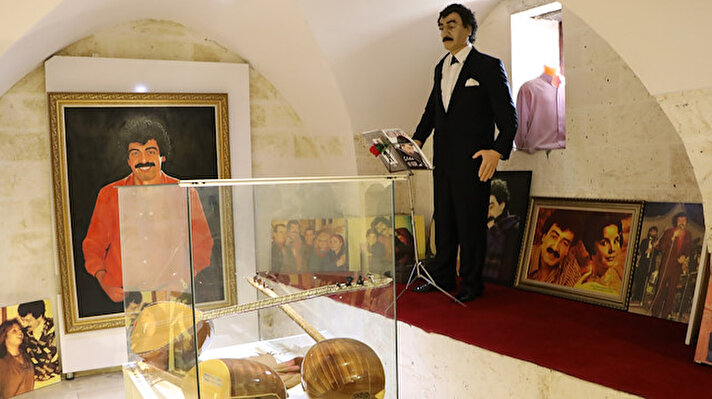 3 Mart 2013 tarihinde kalp yetmezliği nedeniyle tedavi gördüğü hastanede hayatını kaybeden Müslüm Gürses ölümünün 8’inci yılında memleketi Şanlıurfa'da ismi verilen müzede anıldı.
