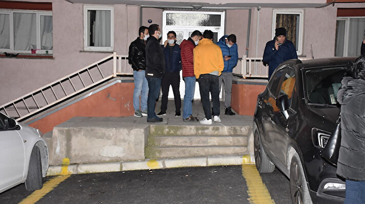 Bitlis’in Tatvan kırsalında kaza kırıma uğrayan askeri helikopterde bulunan 11 askerden biri olan Kahramanmaraşlı Şehit Ast. Kd. Başçavuş Mehmet Demir’in (49) ailesine acılı haber verildi.