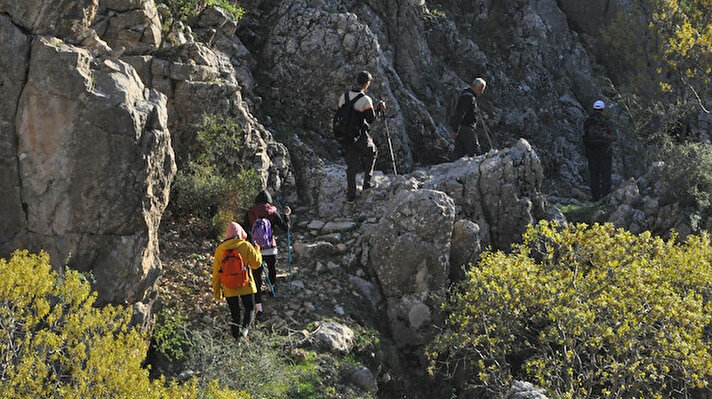 Yıllarca terörün gölgesinde kalan, sahip olduğu zengin doğal güzellikleri ve tarihi yapıları yeterince yansıtamayan Şırnak, kavuştuğu huzurla doğaseverlerin bir numaralı tercihi haline geldi.