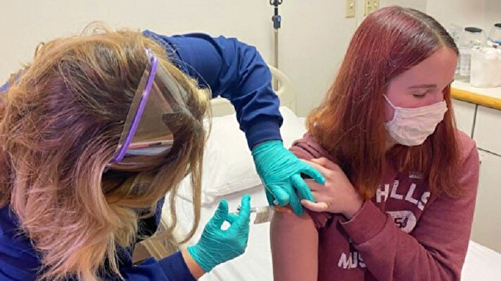 Dünya genelinde korona virüsle mücadele kapsamında birçok ülkede başlatılan aşılama programları devam ediyor. ABD’nin Batı Virginia eyaletinde aşıyı teşvik etmek amacıyla ilginç bir yönteme başvuruldu. 