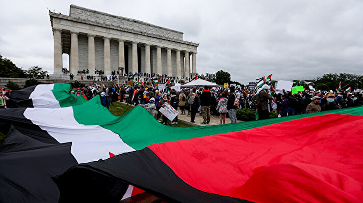 ABD'nin başkenti Washington'da binlerce kişi Filistin'e destek gösterisi düzenledi.