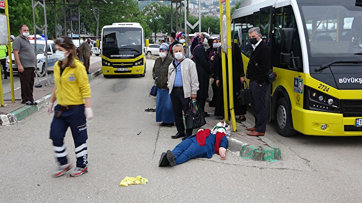 Kaza, merkez Osmangazi ilçesi Mudanya Caddesi’nde saat 07.30 sıralarında meydana geldi. 
