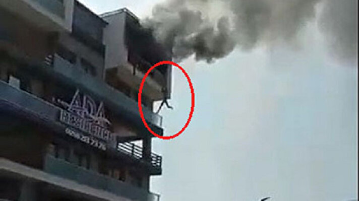 Asmalıevler Mahallesi'ndeki 5 katlı apartmanın 5'inci katında bulunan apart dairede, sabah saatlerinde yangın çıktı.