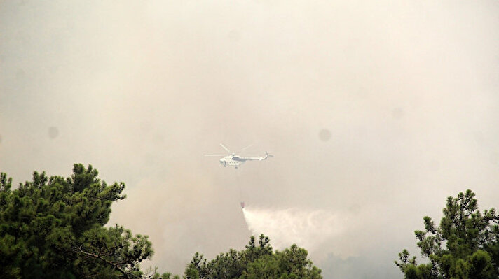 Antalya’nın Manavgat ilçesinde bir haftadır devam eden orman yangını kontrol altına alınamadı.