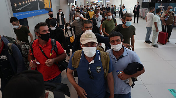 Afganistan'ın başkenti Kabil'den tahliye edilen 324 Türk vatandaşı yurda giriş yaptı.