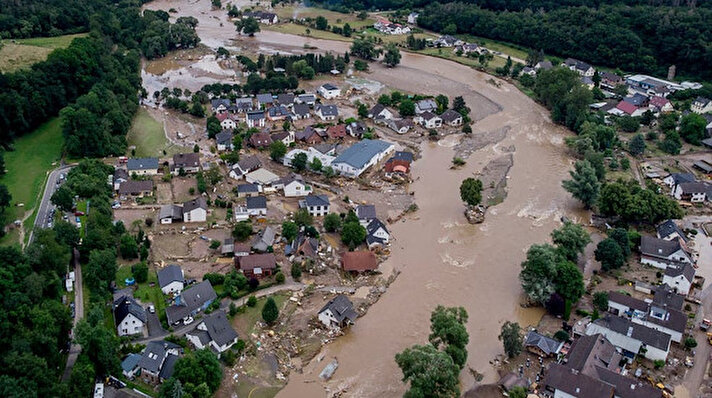 5 Temmuz'da Almanya’nın Rheinland-Pfalz, Kuzey-Ren Vestfalya ve Bavyera eyaletlerinde yaşanan sel felaketinde 180'den fazla kişi hayatını kaybetmişti.