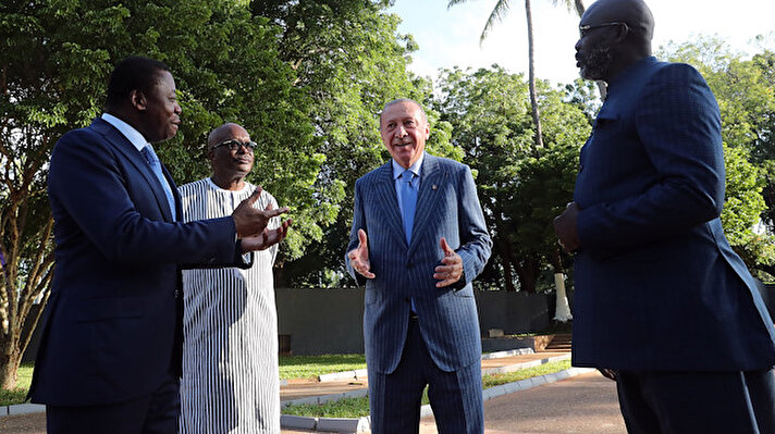 Cumhurbaşkanı Recep Tayyip Erdoğan'ın Afrika turunda ikinci durağı ilk kez gideceği Togo oldu.