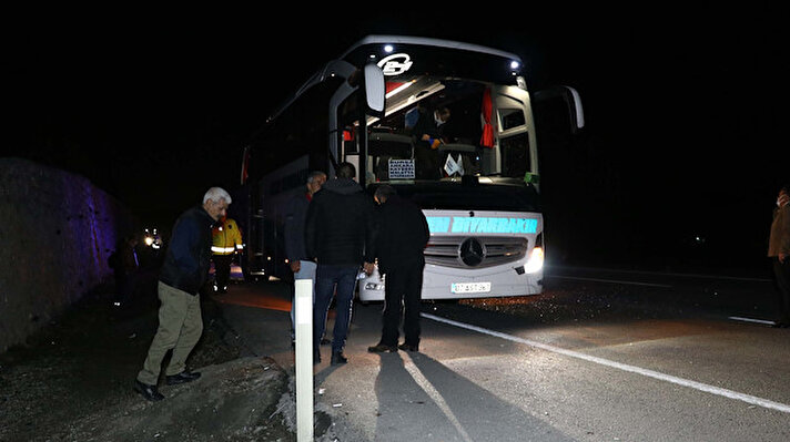 Kaza, saat 22.00 sıralarında Ankara- Samsun yolu Çalışkanlar kontrol noktası yakınında meydana geldi. 