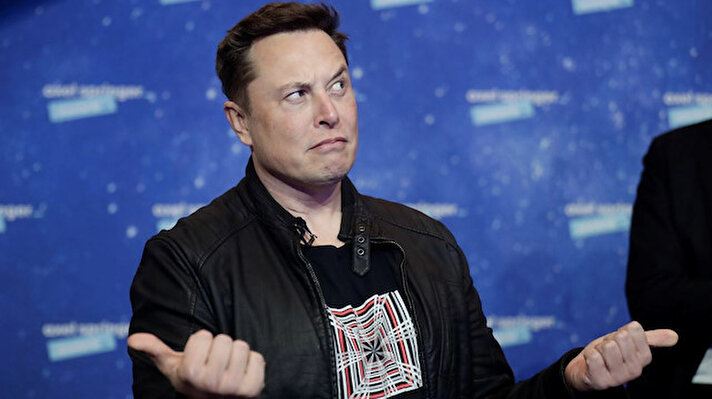 Son 1 yılda Tesla hisselerinin yaşadığı artış ile birlikte dünyanın en zengini ünvanının sahibi olan Elon Musk’ın iş dünyasındaki başarısı üzerine araştırmalar devam ediyor.<br><br>