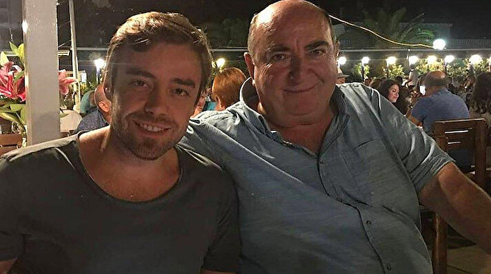 Ünlü şarkıcı ve oyuncu Murat Dalkılıç'ın babası Mehmet Sedat Dalkılıç, bugün geçirdiği kalp krizi sonucunda ambulans ile Söke Devlet Hastanesi'ne kaldırıldı. 