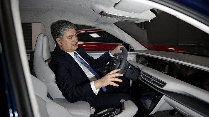 Gürcan Karakaş, yerli otomobille ilgili merak edilen konuları <br>Dünya Gazetesi'ne anlattı. 
