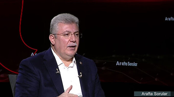 AK Parti Grup Başkanvekili Muhammed Emin Akbaşoğlu, Esra Elönü'nün sunduğu Arafta Sorular programına katıldı.<br><br>