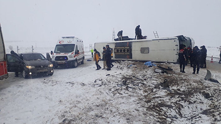 Edinilen bilgilere göre, kaza Yozgat-Ankara yolu Buruncuk köyü mevkiinde meydana geldi.
