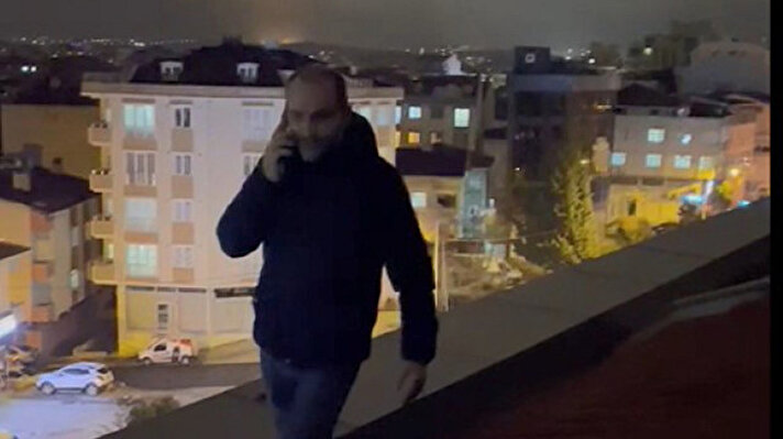 Ahlak ve Kumar Büro Amirliği tarafından kumarhanelere yönelik operasyonda Sancaktepe'de bir teras kat dairesinin kumarhaneye çevrildiği tespit edildi. 