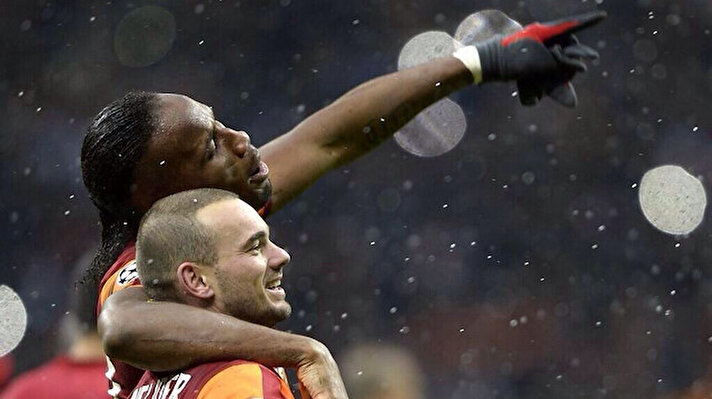 2013/2014 tarihleri arasında Galatasaray forması giyen Didier Drogba, eski takım arkadaşı Wesley Sneijder hakkında övgü dolu sözler kullandı.