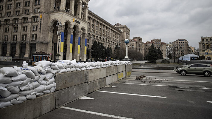 Rusya-Ukrayna savaşında 11. gün geride kalırken, Kiev'in çevresinde çatışmalar şiddetleniyor.<br><br>