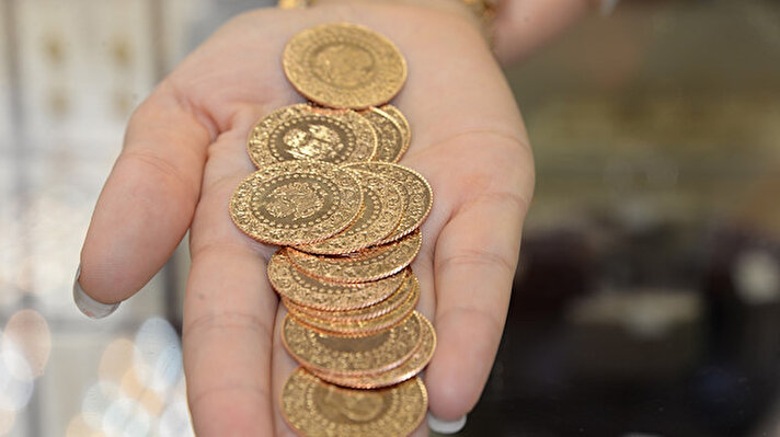 Altın fiyatları için son dakika haberleri yatırımcılar tarafından 12 Mayıs Perşembe günü de araştırılmaya devam ediyor. 