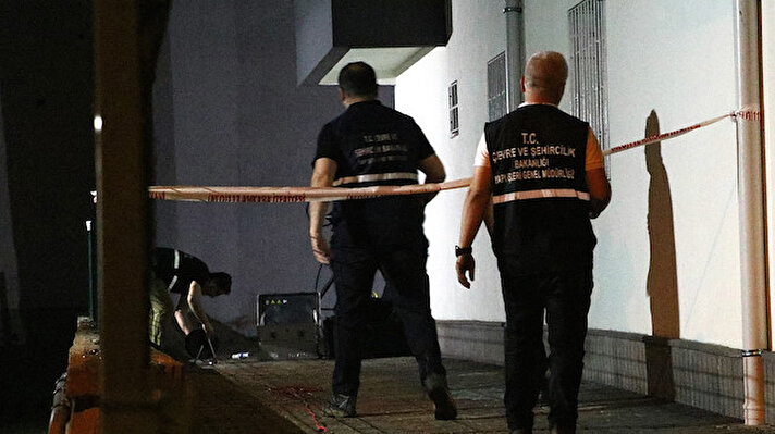 Olay, akşam saatlerinde Ankara’nın Çankaya ilçesi Birlik Mahallesi 408 sokakta meydana geldi. 