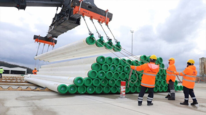 Karadeniz'de 2020'de bulunan doğal gazı vatandaşın kullanımına sunmak için çalışmalar aralıksız devam ediyor.