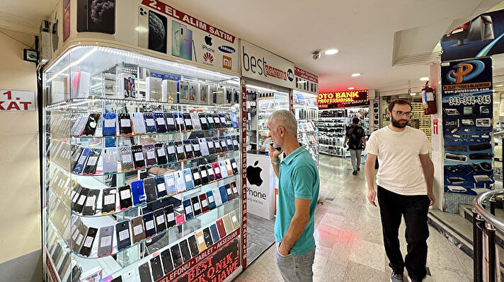 سوق الإلكترونيات في إسطنبول.. خيارات عديدة وبدائل تجارية