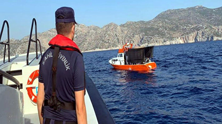 ضبط 34 مهاجرا غربي تركيا قبالة خليج 'تشفلك' في بحر إيجة