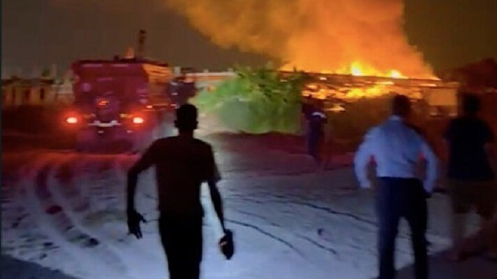 Yangın Sorgun Mahallesinde gece saat 02.00 sıralarında meydana geldi. 