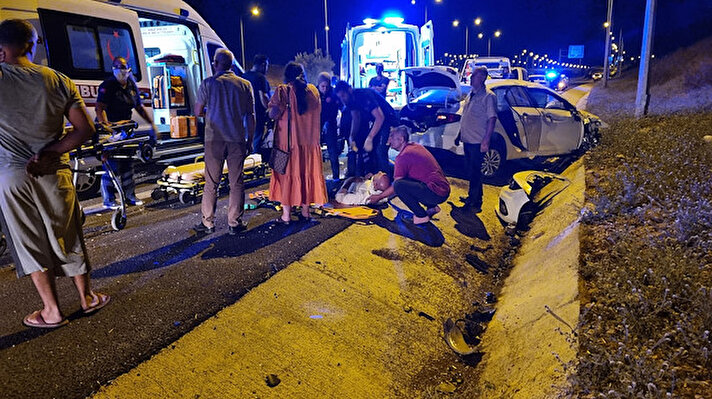 Kaza, saat 03.30 sıralarında merkez Sarıçam ilçesi Tarsus-Adana-Gaziantep (TAG) Otoyolu Baklalı Mahallesi sapağında meydana geldi.