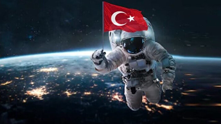 Türkiye'nin insanlı ilk uzay görevi için Fransa'nın başkenti Paris'te Axiom Space ile imzalar atıldı. Sanayi ve Teknoloji Bakanı Mustafa Varank, sosyal medya hesabından önemli gelişmeyi duyurdu..