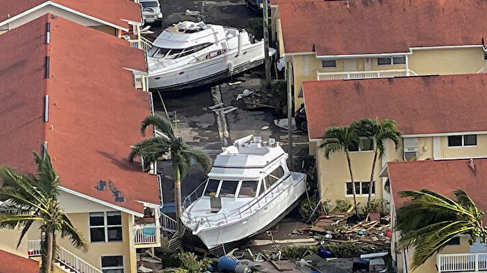 ABD'nin Florida eyaletinde etkisi devam eden ve büyük hasara yol açan Ian Kasırgası'nda 500'den fazla kişinin kurtarıldığı belirtildi.