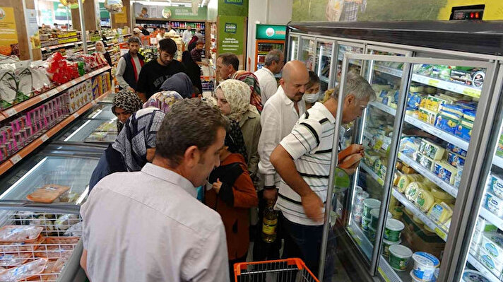 Tarım Kredi Kooperatif Marketleri'nde ekim ayı güncel indirimli ürünler listesi açıklandı. 1-15 tarihleri arasında geçerli olan ürünler ve fiyatları: