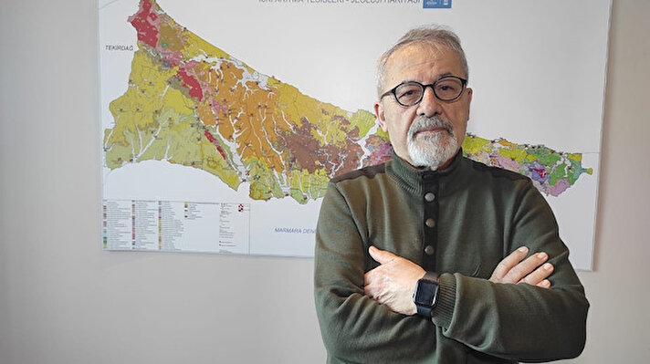 Yer bilimci, Jeolog Prof. Naci Görür, 25 Ekim'de Türkiye'den de görülecek olan güneş tutulmasının deprem üzerindeki etkisini yorumladı.