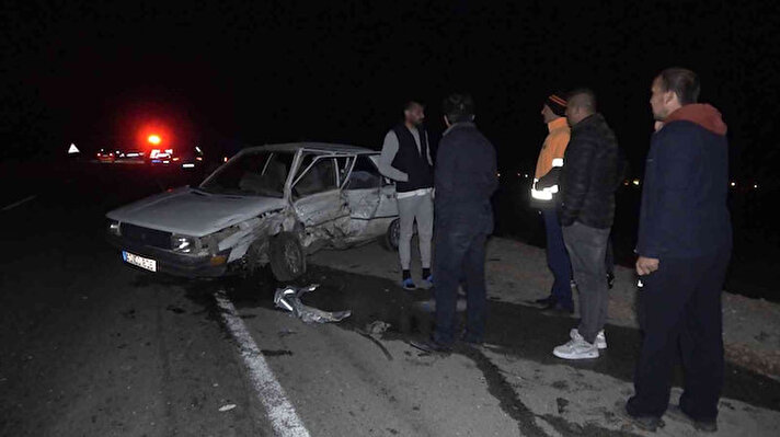 Kaza, gece saatlerinde Kırıkkale-Kırşehir D765 kara yolunun 30. kilometresindeki Cankurtaran Mevkii’nde meydana geldi.