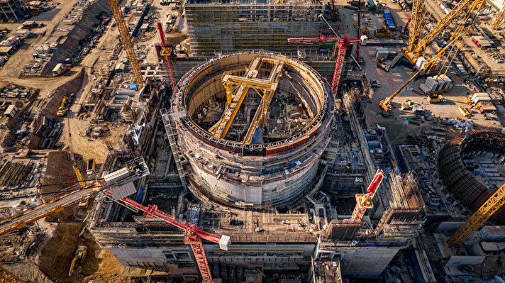 Zoteeva, Rusya'nın Soçi kentinde düzenlenen 12. Uluslararası Nükleer Enerji Fuarı "Atomexpo 2022"de, Akkuyu NGS'de inşaat çalışmalarının programa uygun şekilde devam ettiğini söyledi.<br>