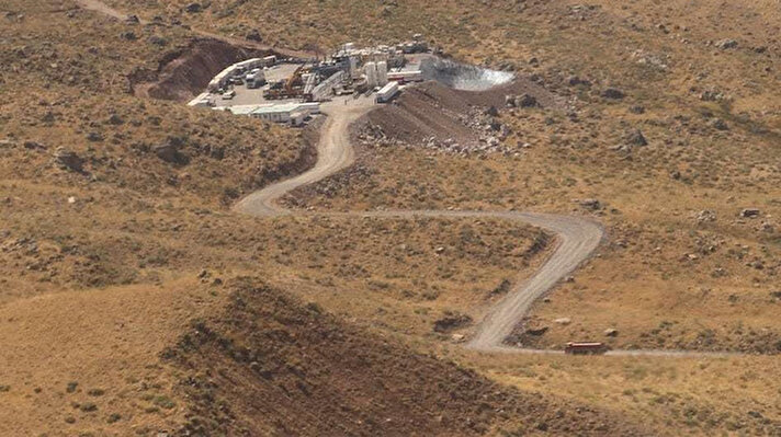 TPAO Batman Bölge Müdürlüğü tarafından Siirt’in Şirvan ilçesinde X. Bölge ARITPOKL48-D ruhsat numaralı sahada, Şirvan-2 tespit kuyusunda petrol aranacak.
