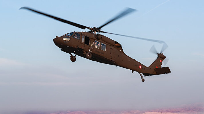 Türk Havacılık ve Uzay Sanayii ana, ASELSAN, TEI, Alp Havacılık ve Sikorsky alt yükleniciliğinde üretilen T70 Genel Maksat Helikopteri'nin teslimatları başladı.<br>