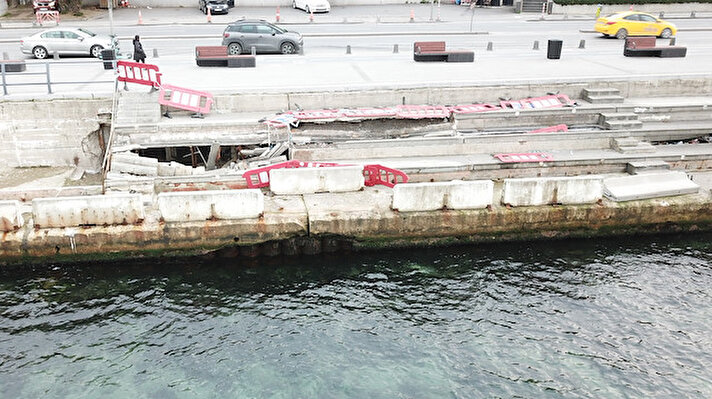 Üsküdar sahilinde Kız Kulesi karşısında daha önce büfe ve seyir-kafelerin olduğu alanda yıkıntı, çatlak ve çökmeler meydana geldi. Herhangi bir yaralanmanın yaşanmadığı olayda, sahilden geçenler gördükleri manzara karşısında tedirgin olduklarını ifade etti.