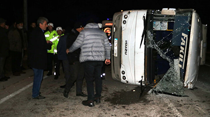 Kaza, gece saatlerinde Gaziantep 4. Organize Sanayi Kavşağı’nda meydana geldi. 