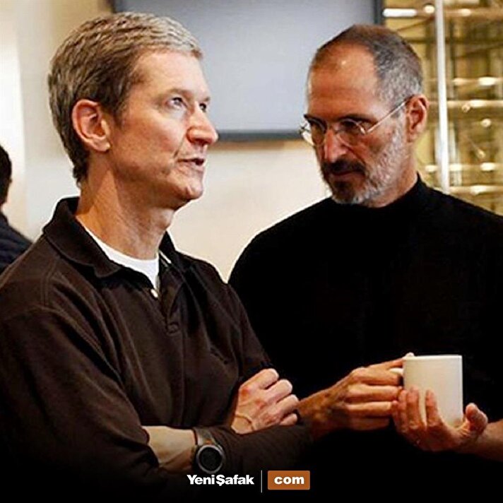 Steve Jobs görevini bıraktı