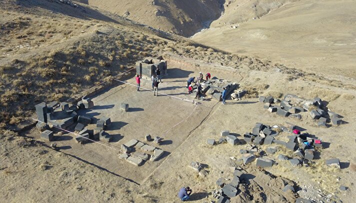 Kef Kalesi kazılarında Urartu izleri bulundu