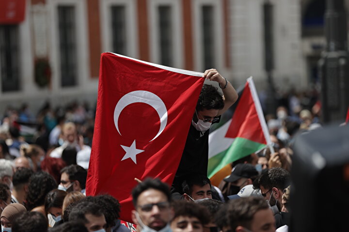 yeniSafak