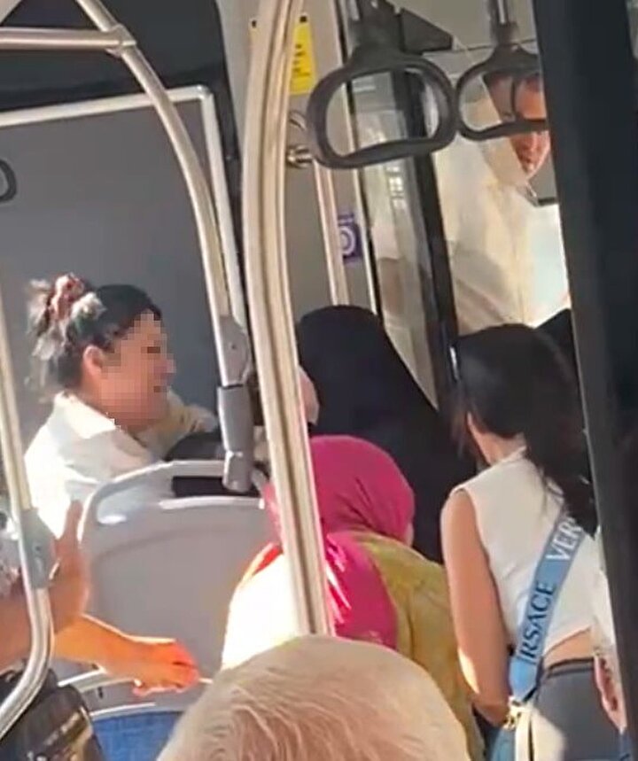 3746f756 f3958019 38d2 4882 9dd8 f702f6b6bf0f