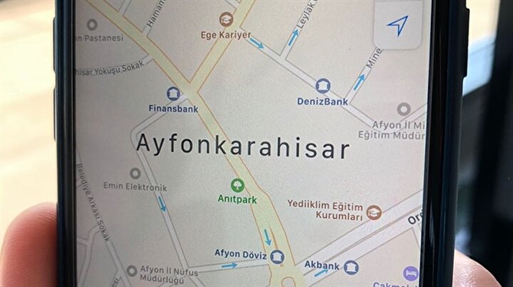 Apple Haritalar Afyonkarahisar I Ayfonkarahisar Olarak Gosteriyor