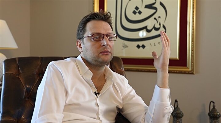 Allah’ın size biçtiği bu rolde, kendini size nasıl hatırlatıyor? ‘Allah’ım çok büyüksün’ dediğiniz özel bir hikâyeniz var mı?